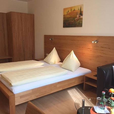 Gasthaus Hotel Feldschlange Рид  Экстерьер фото