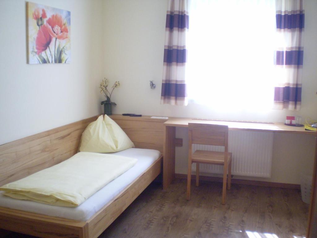 Gasthaus Hotel Feldschlange Рид  Экстерьер фото