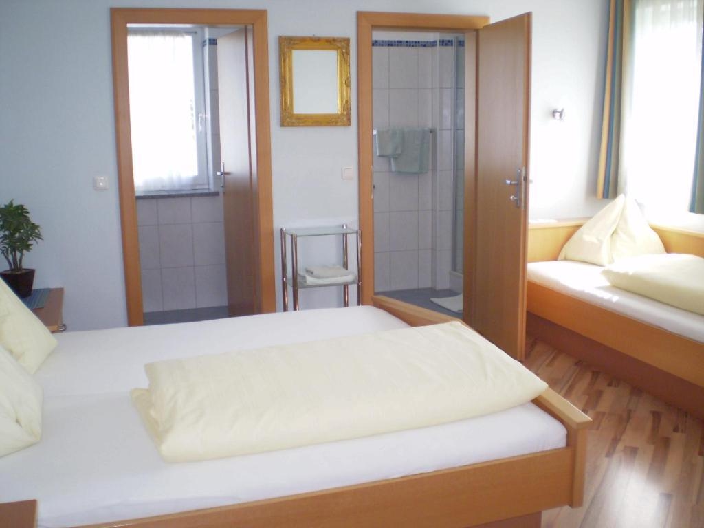 Gasthaus Hotel Feldschlange Рид  Экстерьер фото