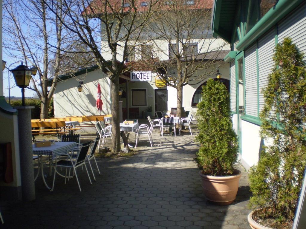 Gasthaus Hotel Feldschlange Рид  Экстерьер фото